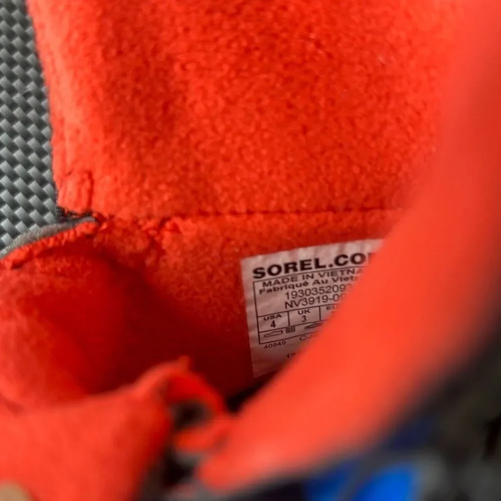 Sorel Toddler Whitney II Strap Waterproof Boots Size 4 Nwt Jet, Poppy Red